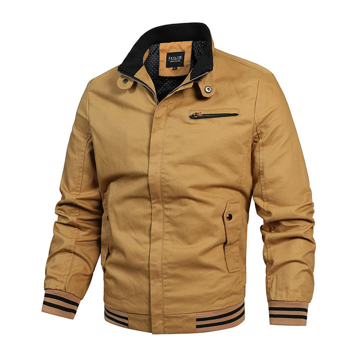 Herren nan moderne Canvas-Bomberjacke im Varsity-Stil mit gestreiften Rippbündchen und verdeckter Frontleiste Echo Archiv