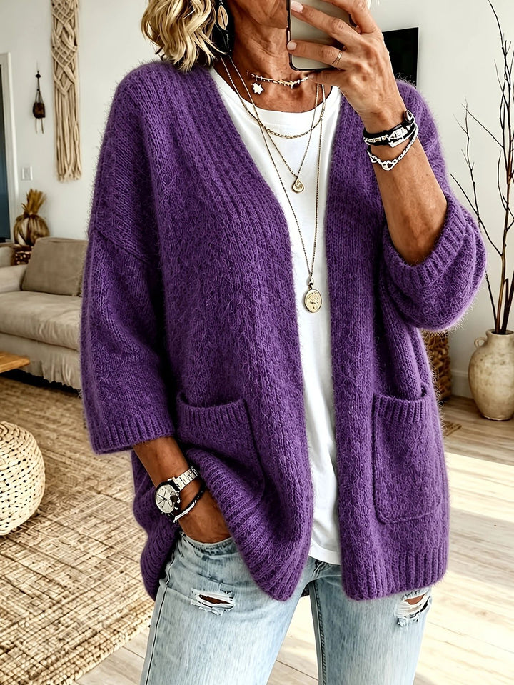 Damen Offener Longcardigan im Mohair-Look mit aufgesetzten Taschen und überschnittener Schulter – Veloura
