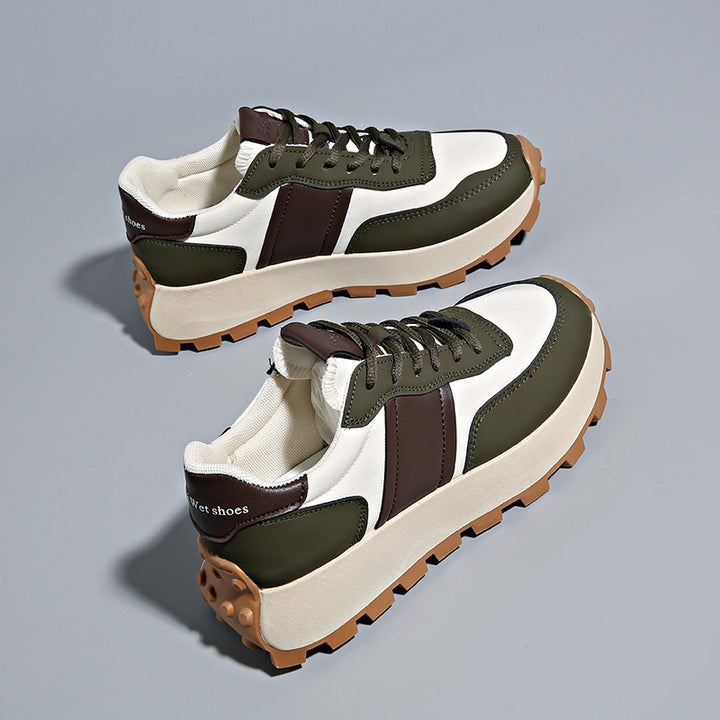 Damen Plateau-Casual-Sneaker mit profiliertem Gum-Profil und Velours-Overlays Echoarchiv