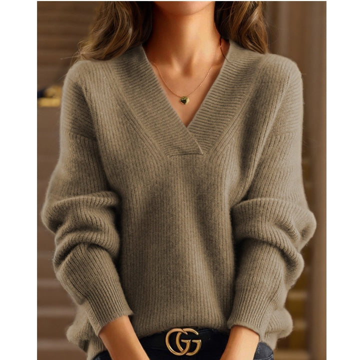 Damen nan kuscheliger V-Ausschnitt Pullover aus feinem Strick Echo Archiv