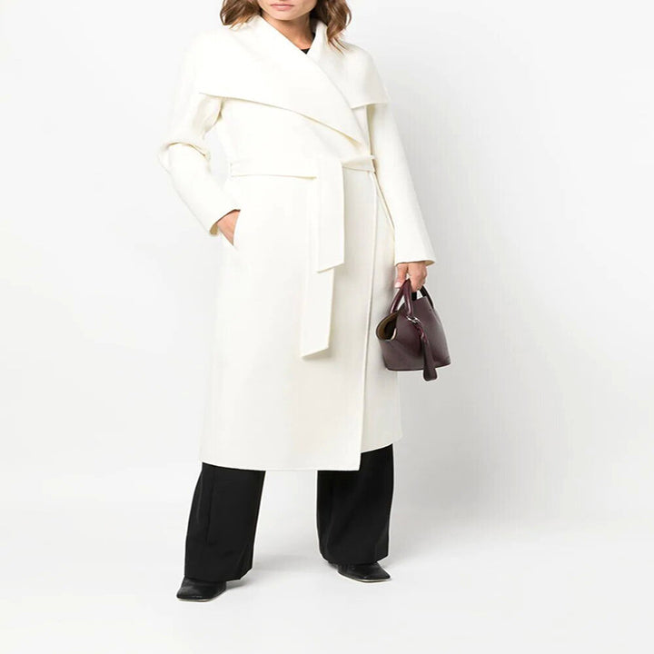 Damen Taillierter Wickelmantel im Kimono‑Look mit weitem Schalkragen und Bindegürtel Echoarchiv
