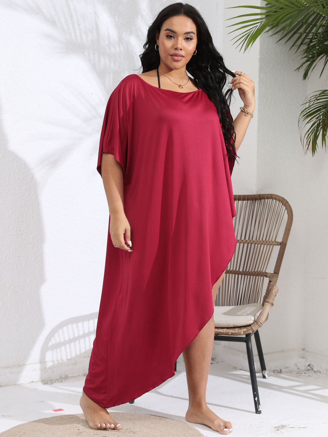 Damen luftiger Strandüberwurf mit elegantem asymmetrischen Schnitt Echo Archiv