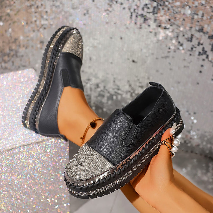 Damen glänzende Slip-On Plateau-Sneaker mit geflochtenem Rand und elastischem Einsatz Echo Archiv
