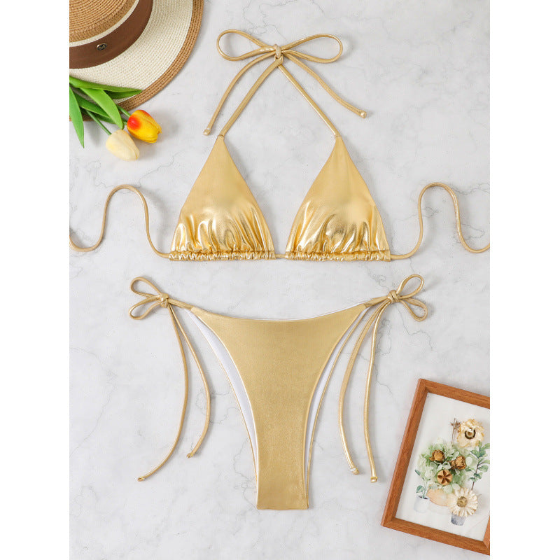 Damen Bikini-Set mit schimmerndem Triangel-Oberteil und hohem Bund Echo Archiv