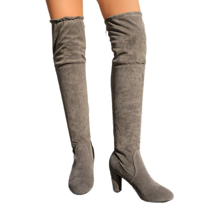 Damen Overknee-Stiefel mit geschwungenem Blockabsatz und weichem Veloursimitat Echo Archiv