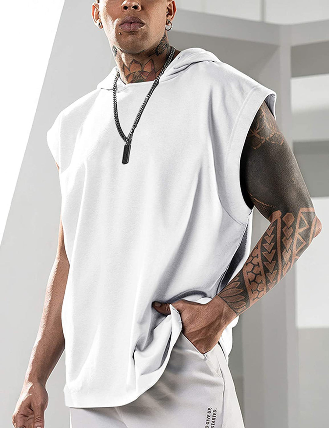 Herren Kapuzen-Tanktop mit modischem Schnitt und praktischer Kängurutasche Echoarchiv