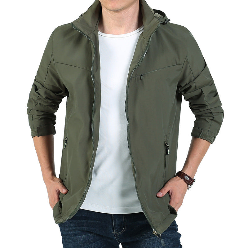 Herren leichter Funktions-Kapuzenblouson mit winddichter Shell, verdecktem Reißverschluss und Multi-Taschen Echoarchiv