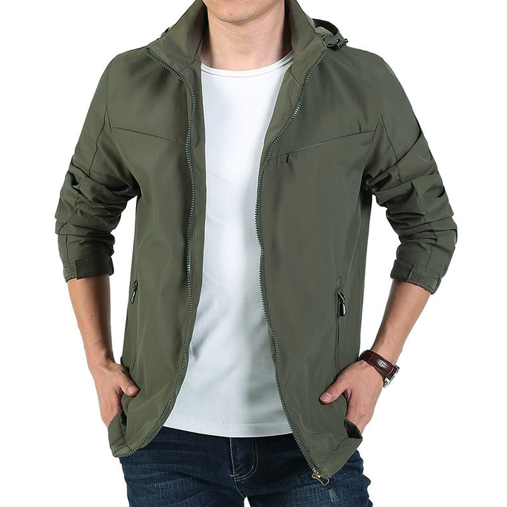 Herren leichter Funktions-Kapuzenblouson mit winddichter Shell, verdecktem Reißverschluss und Multi-Taschen Echoarchiv