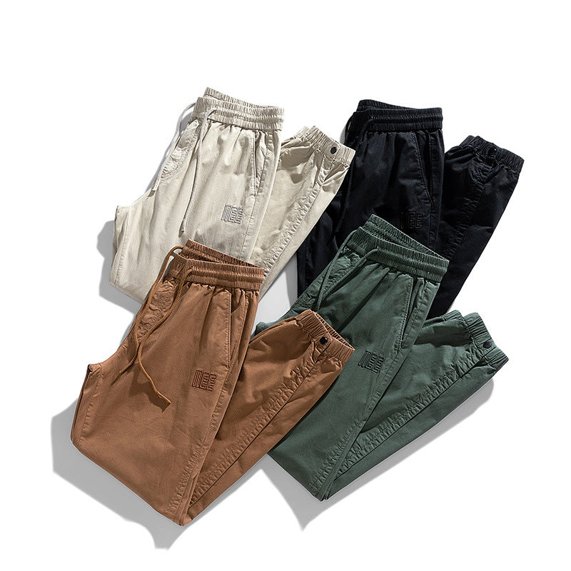Herren Leichte Baumwoll-Joggerhose mit Tunnelzug, elastischem Knöchelabschluss und dezenter Logostickerei Echo Archiv