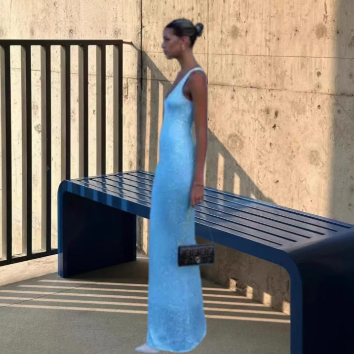 Damen nan schlankes Etui-Abendkleid mit Spaghettiträgern und dezentem Glitzereffekt Echo Archiv