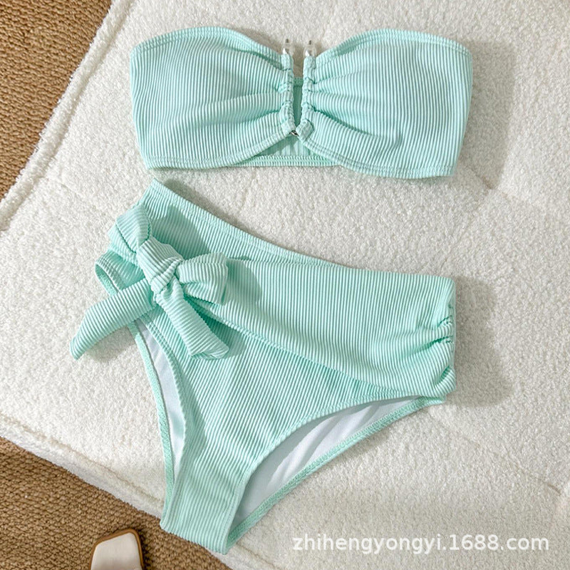 Damen Bandeau-Bikini mit modernem Wickelbund Echo Archiv