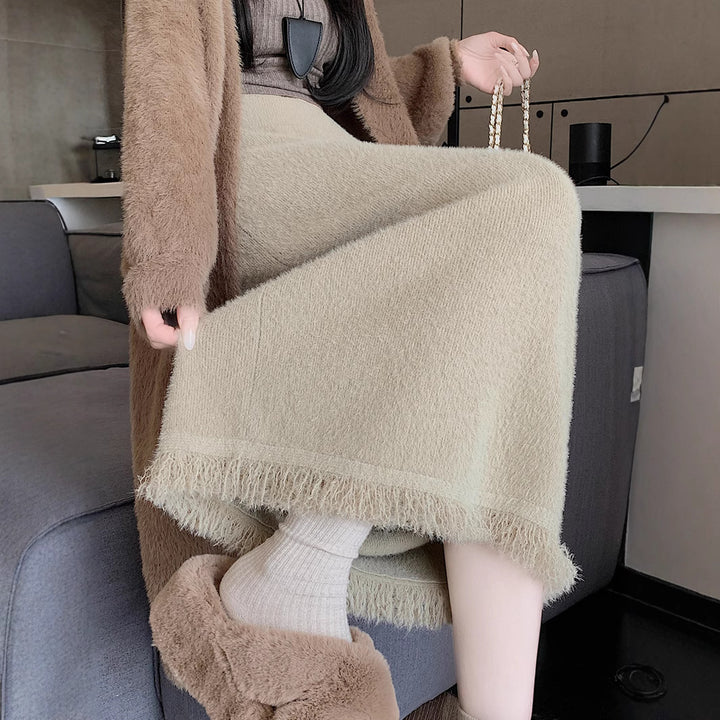 Damen Eleganter Strickmaxirock mit Fransendetails Echo Archiv