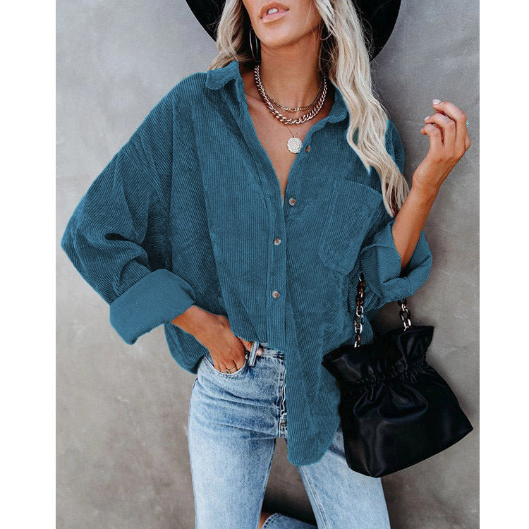 Damen Oversize Cordhemdjacke mit Brusttasche und durchgehender Knopfleiste – Célinea