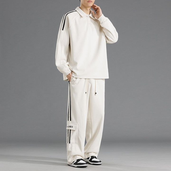 Herren Sportliches Freizeit-Set mit hohem Kragen und praktischen Taschen Echoarchiv