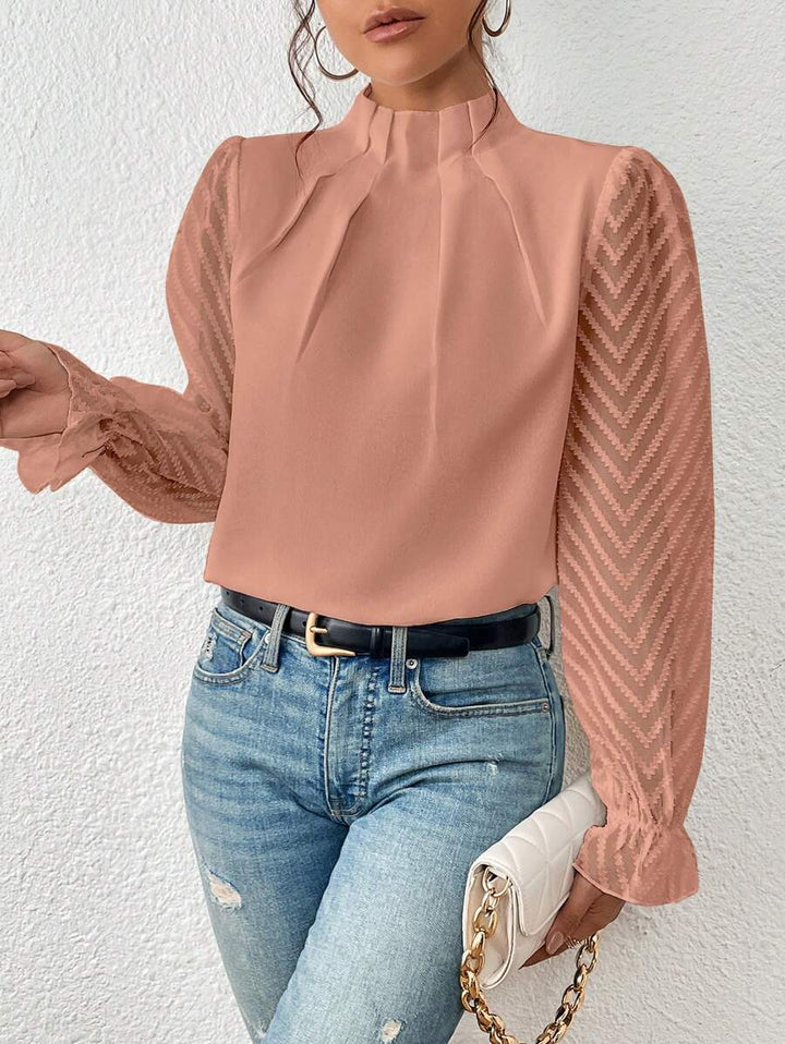 Damen Taillierte Chiffonbluse mit Stehkragen und transparenten Chevron-Ärmeln Echo Archiv