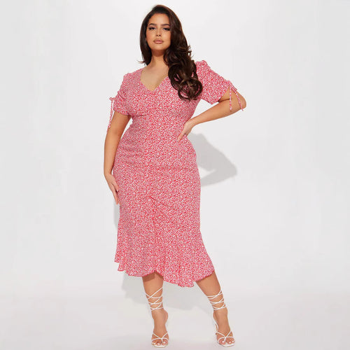 Damen Midi-Kleid mit floralen Mustern und luftigen Rüschendetails Echo Archiv