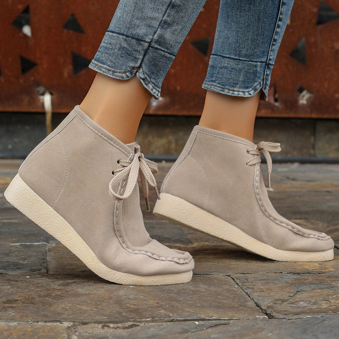 Damen  knöchelhohe Schnürboots mit Mokassinnaht, weicher Innensohle und crepe Sohle Echo Archiv