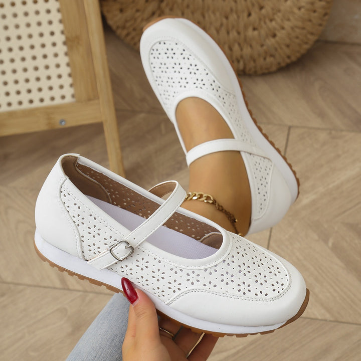 Damen Perforierte Mary-Jane-Sneaker mit verstellbarem Riemen Echoarchiv