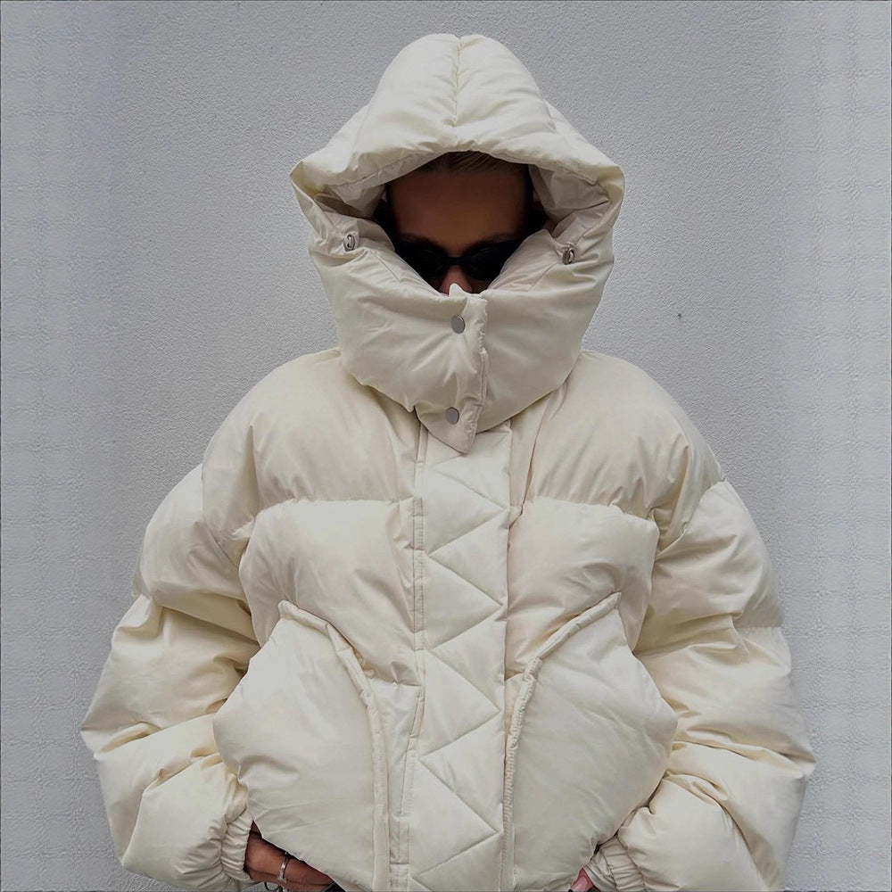 Damen Oversize Wattierte Pufferjacke mit extra hohem Stehkragen, zweifachem Frontreißverschluss und kastiger Silhouette Echoarchiv