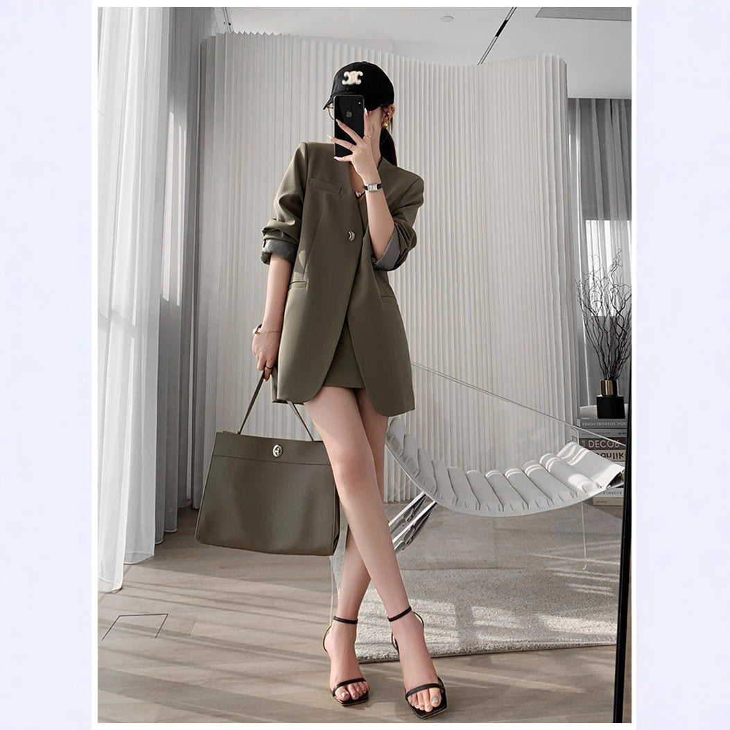 Damen Eleganter Blazer mit Rock Echoarchiv