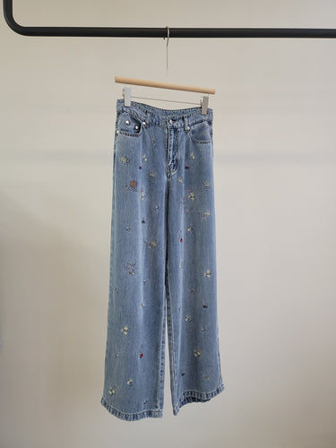 Frauen Bestickte Weite Jeanshose Echoarchiv