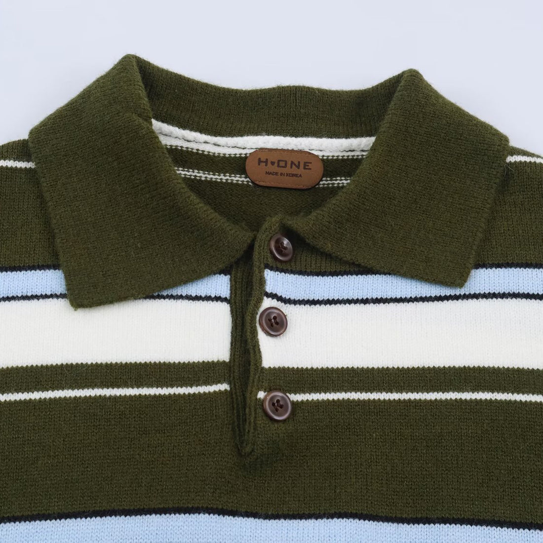 Damen Gestreifter Polokragen-Pullover mit Knopfleiste und Rippbündchen Echoarchiv