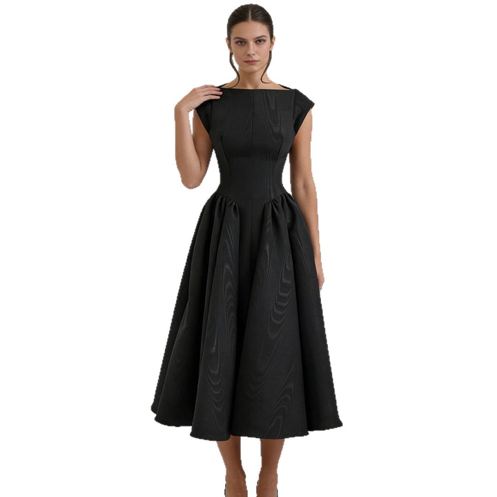 Damen Elegantes A-Linien Kleid mit breitem Saum und tailliertem Oberteil Echo Archiv