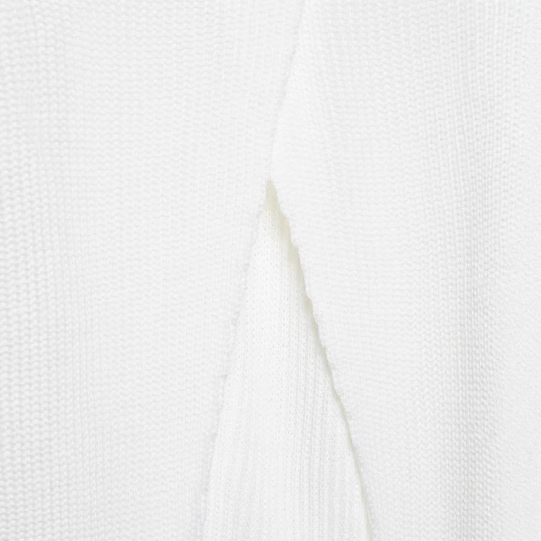 Damen Grobgestrickter kurzgeschnittener Rollkragenpullover im Boxy‑Schnitt Echoarchiv