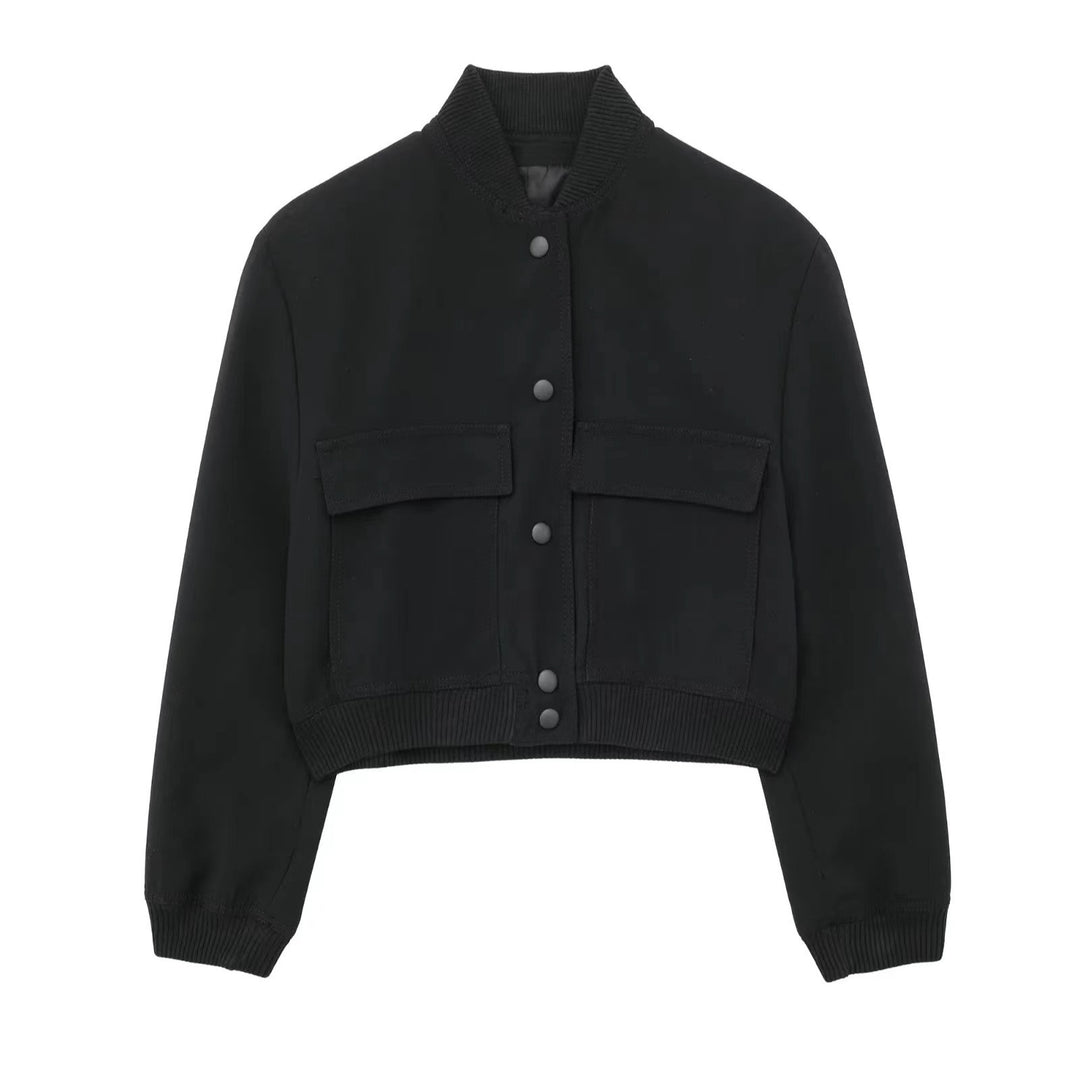 Damen nan kurze Utility-Bomberjacke mit aufgesetzten Pattentaschen, verdeckter Druckknopfleiste und elastischen Rippbündchen Echo Archiv