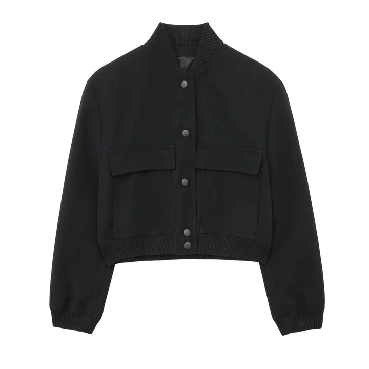 Damen nan kurze Utility-Bomberjacke mit aufgesetzten Pattentaschen, verdeckter Druckknopfleiste und elastischen Rippbündchen Echo Archiv