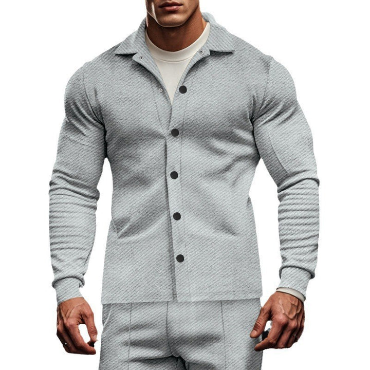 Herren langärmliges Fitness-Hemd mit strukturiertem Design und praktischer Brusttasche Echoarchiv