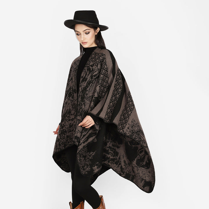 Damen Jacquard-Strickcape mit Stehkragen und grafischem Waldmotiv – Avérine