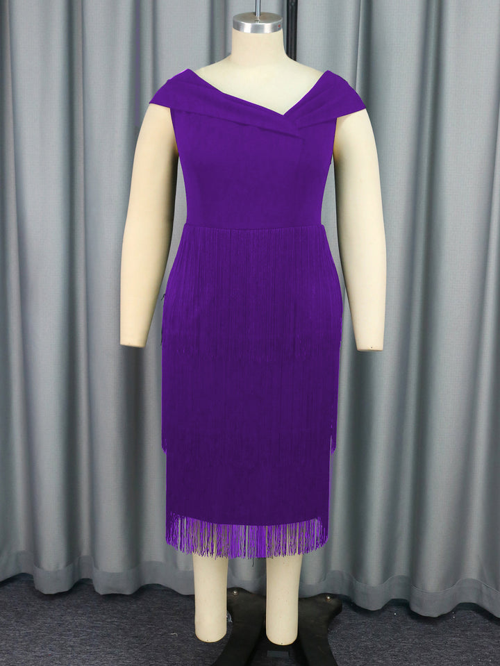 Damen Glamouröses Fransen-Kleid mit elegantem V-Ausschnitt Echo Archiv