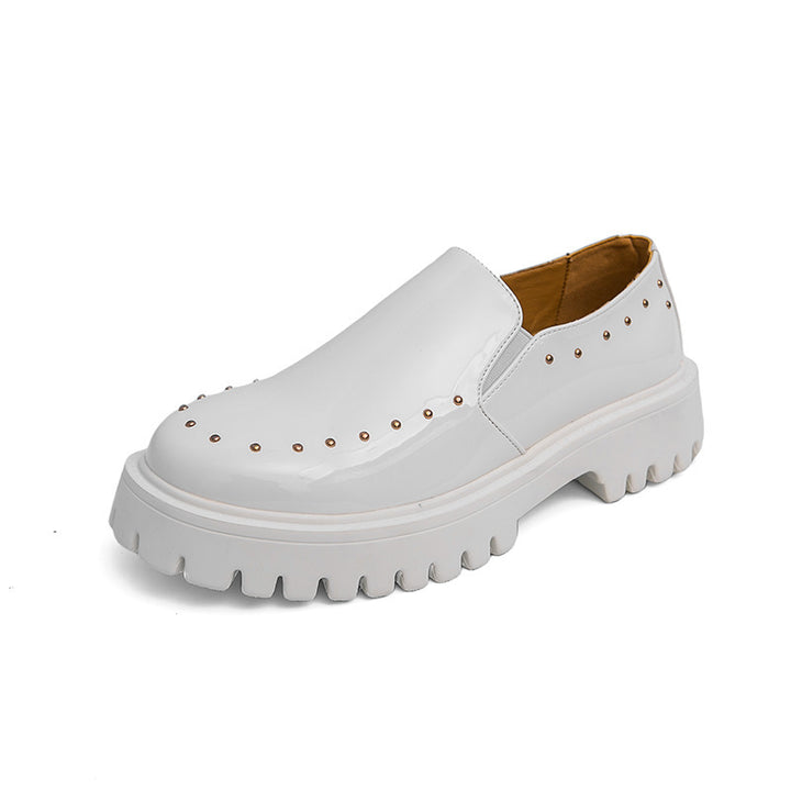 Damen Plateau-Brogue Derby mit markanter Profilsohle und Lacklederoptik Echo Archiv