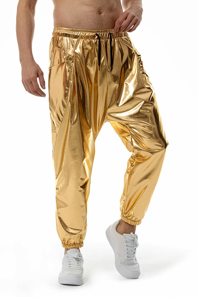 Herren Sportliche Relaxed-Fit Trainingshose mit reflektierender Oberfläche Echoarchiv