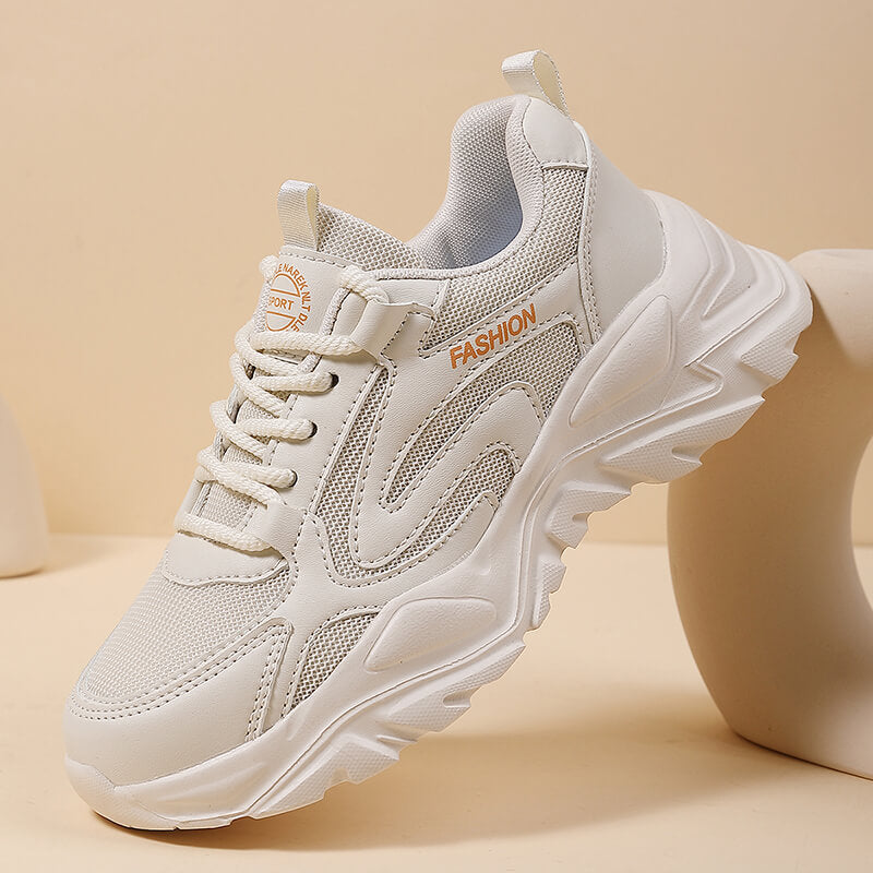 Damen nan voluminöser Plateau-Lifestyle-Sneaker mit Mesh- und Kunstledermix, gepolsterter Ferse und profiliertem Dämpfungssockel Echo Archiv