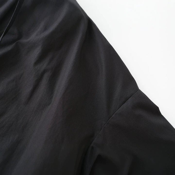 Damen Leichter Cropped-Blouson mit hohem Stehkragen, Tunnelzug und seitlichen Bindebändern Echo Archiv
