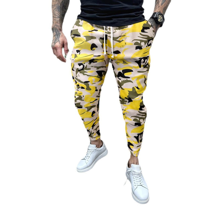 Herren Camouflage Jogginghose mit elastischem Bund und seitlichen Taschen Echoarchiv