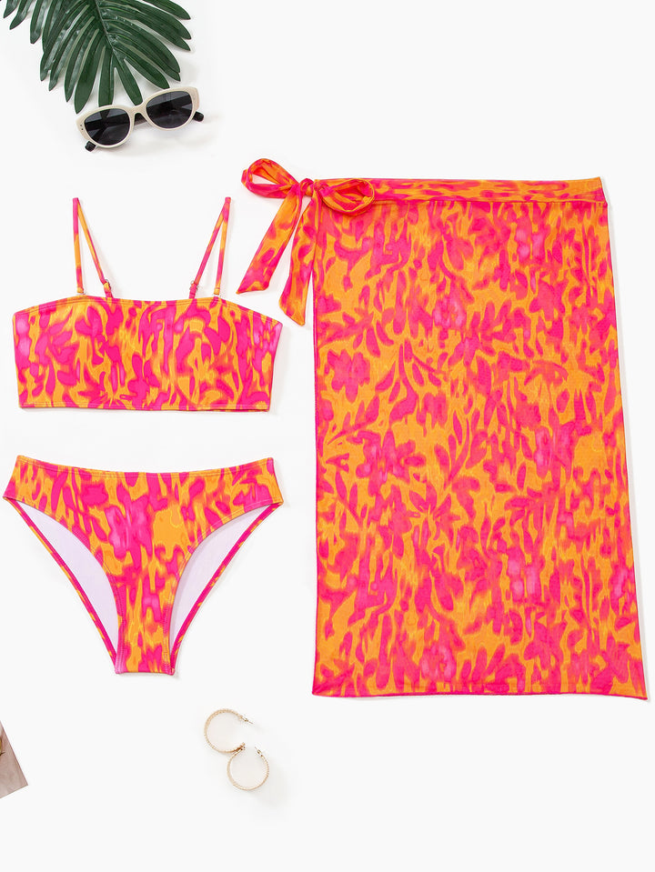 Damen Bikini-Set mit modischem Bandeau-Oberteil und hoch geschnittenen Bottoms Echo Archiv