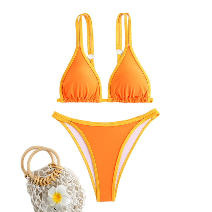 Damen modischer Bikini mit feinen Trägern und raffiniertem Schnitt Echo Archiv