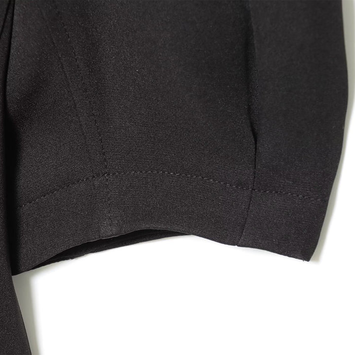 Damen elegantes Kleid mit Schulterpolstern und zeitlosem Design Echo Archiv
