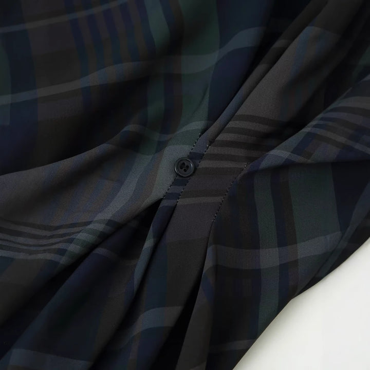 Damen Karottenhose mit modernem Karomuster und entspanntem Schnitt Echo Archiv