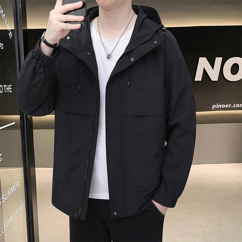 Herren Leichte Übergangsjacke mit funktionalen Taschen und verstellbarem Kapuzendeckel Echoarchiv