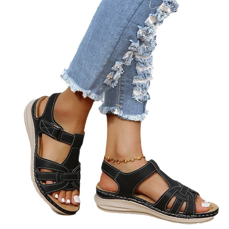 Damen Komfort-Sandalen mit Soft-Leder, geflochtenem Vorderblatt und verstellbarem Klettverschluss – Sorelia