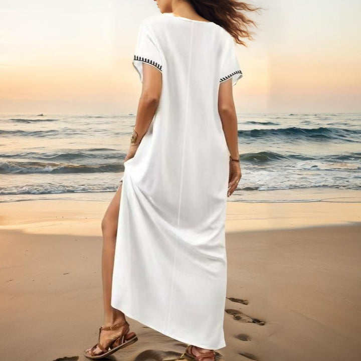 Damen eleganter Strandüberwurf mit filigranem Stickereidesign Echo Archiv