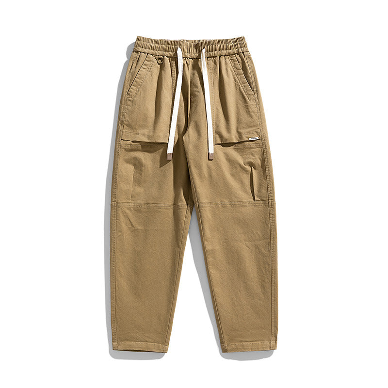 Herren Baggy-Utility-Cargohose im Tapered-Schnitt mit elastischem Tunnelzugbund, aufgesetzten Fronttaschen und Knieabnähern Echo Archiv