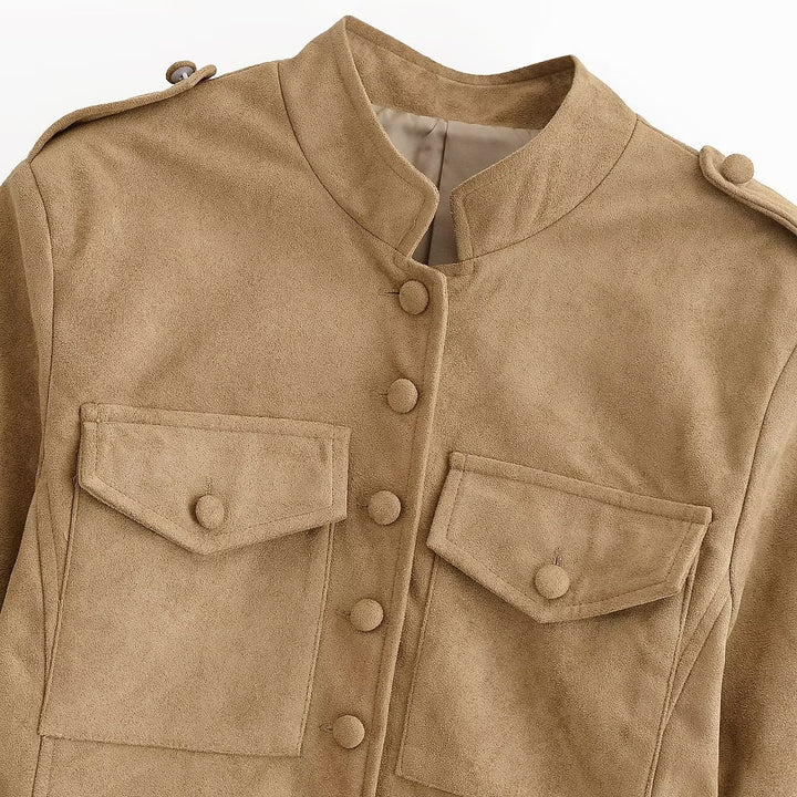 Damen Taillierte Safarijacke aus Wildlederoptik mit Stehkragen und Zierknöpfen Echo Archiv