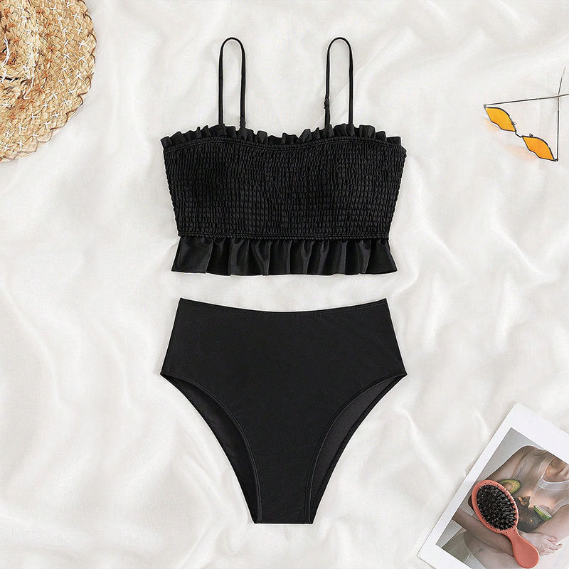 Damen Bikini-Set mit gerafftem Oberteil und hoch geschnittenem Unterteil Echo Archiv
