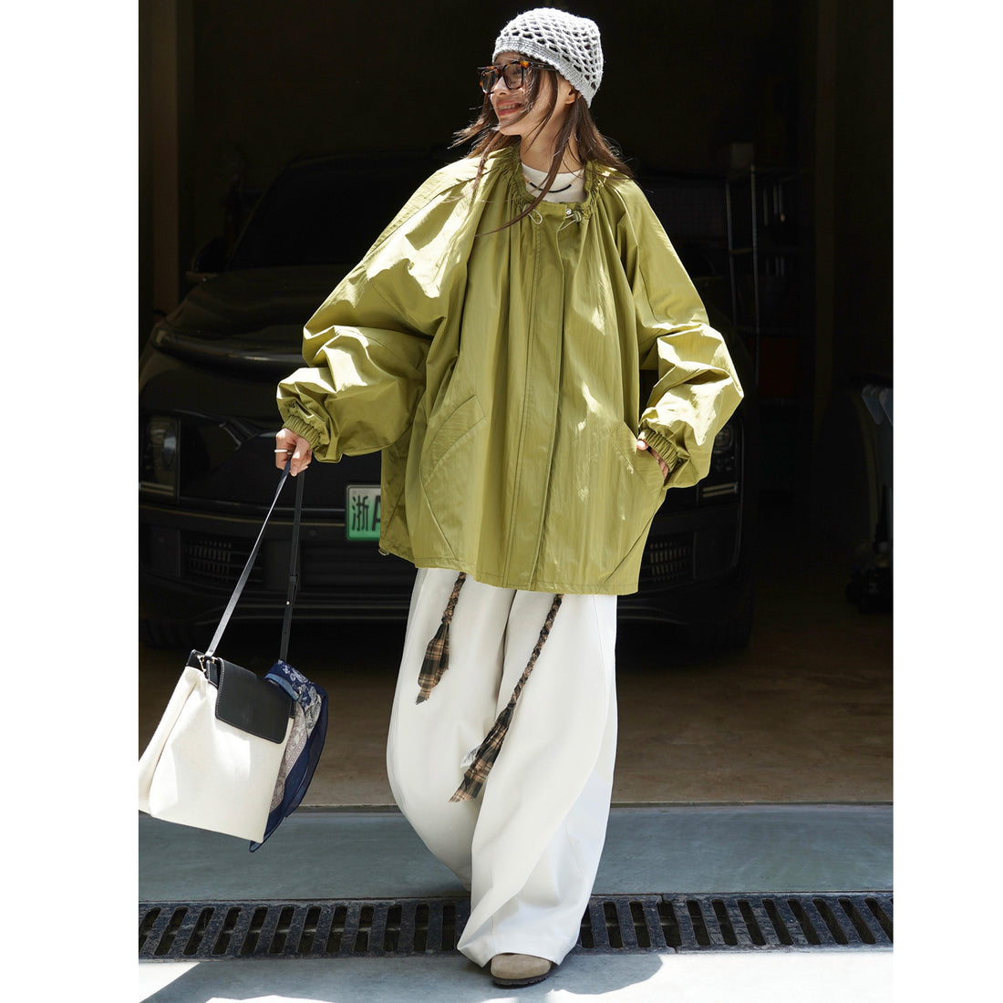 Damen Oversize Übergangsparka mit Kordelkragen und elastischen Bündchen Echoarchiv