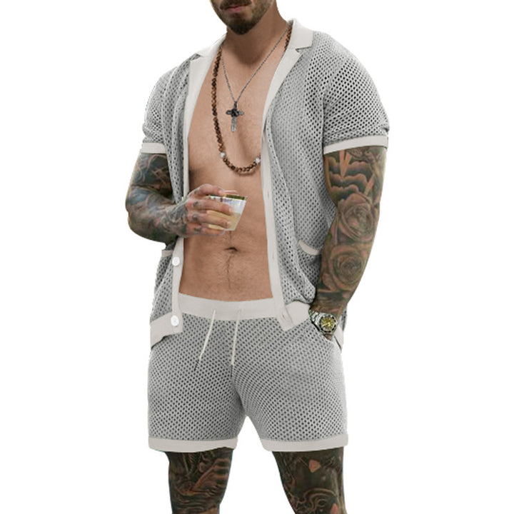 Herren lässiges Netzsport-Outfit im Sommerstil Echoarchiv